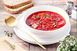 Свекольный суп с кочерыжкой брокколи