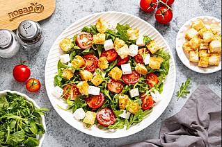 Салат из сухариков