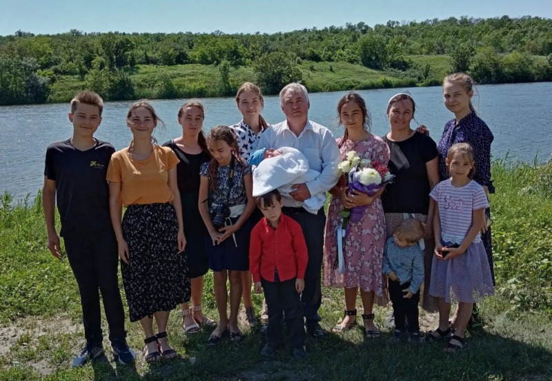 Четвёртая жительница Дона получила звание «мать-героиня»