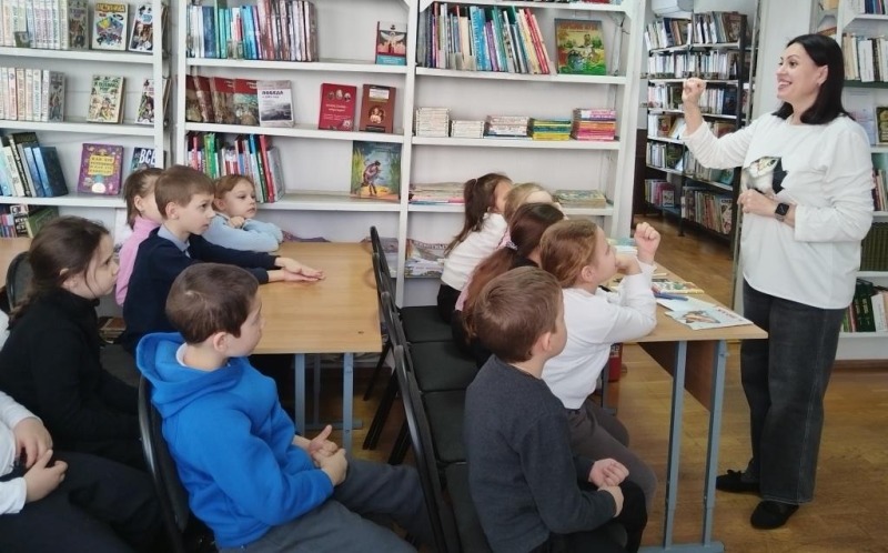 Обливских первоклассников пригласили стать читателями