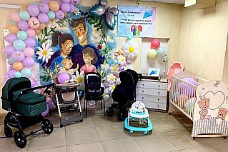 Коляски, автокресла и электрокачели: более 1700 донских семей уже воспользовались пунктами проката