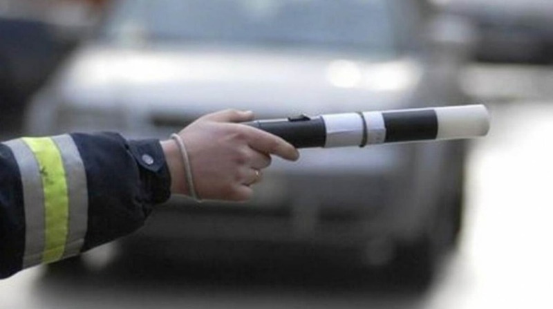 Автоледи с фальшивыми правами задержали в Ростовской области