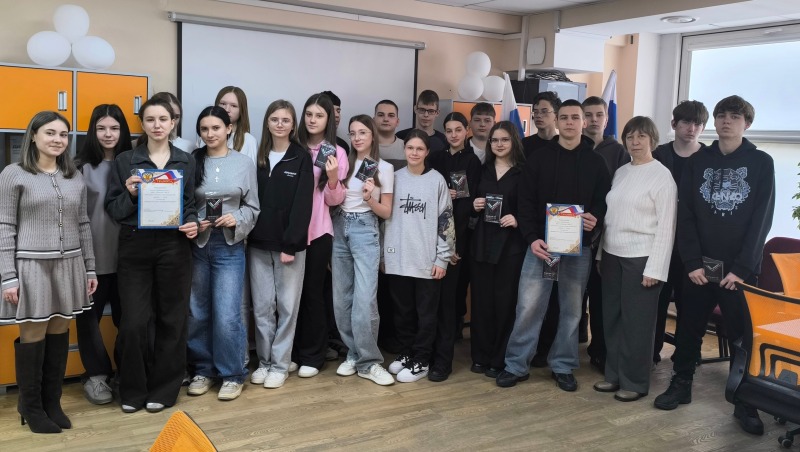 Будущее начинается сейчас: деловая игра по избирательному праву прошла в Обливском ДДТ