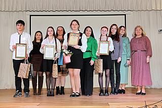 Юбилейный интеллектуальный конкурс «Умники и умницы» прошел в Обливском районе