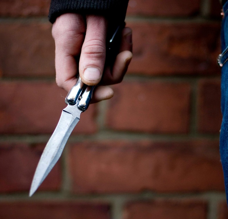 По пьяному делу: в Ростовской области мужчина зарезал приятеля и ранил другого