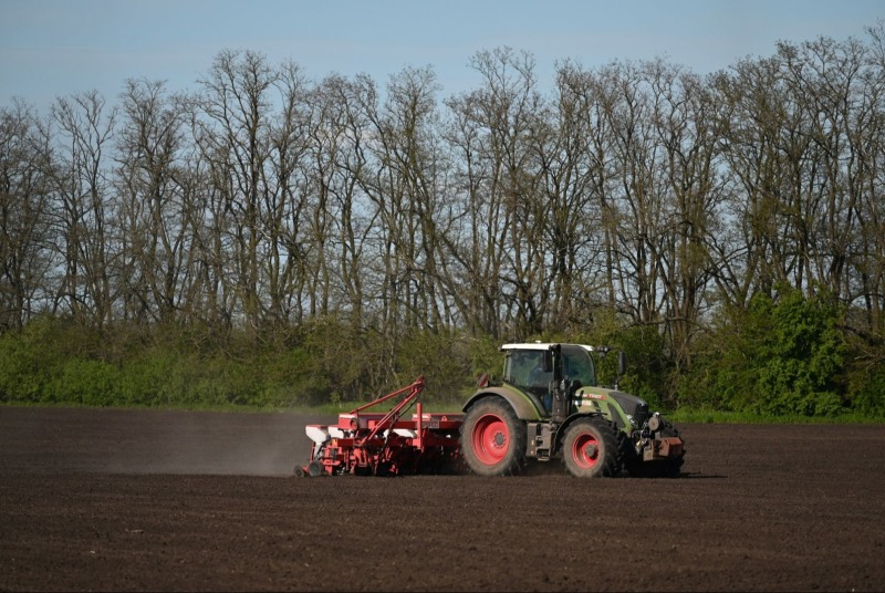 В Ростовской области продолжается сев яровых культур