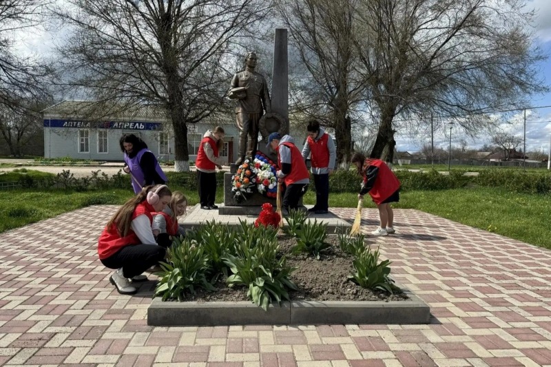 «Дон помнит»: 10 тысяч жителей региона присоединились к патриотической акции