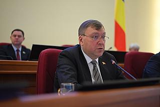 Донской парламент расширил меры соцподдержки многодетных семей