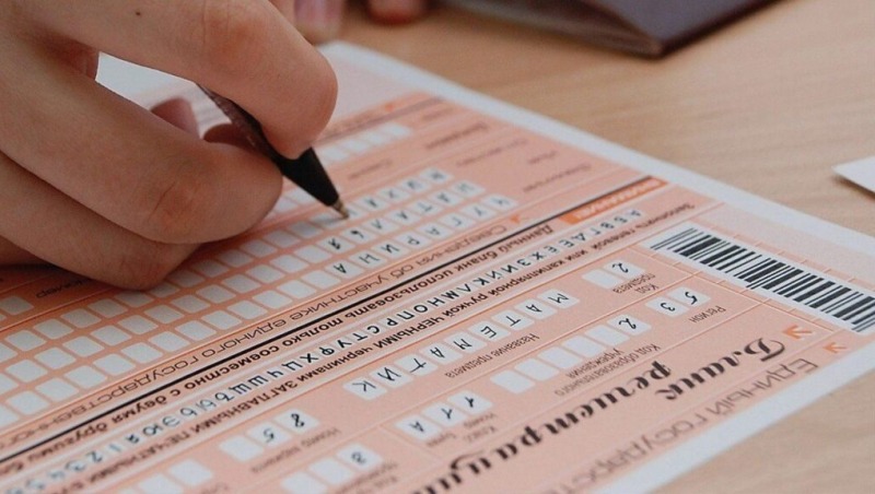 В первый день лета в России стартует ЕГЭ