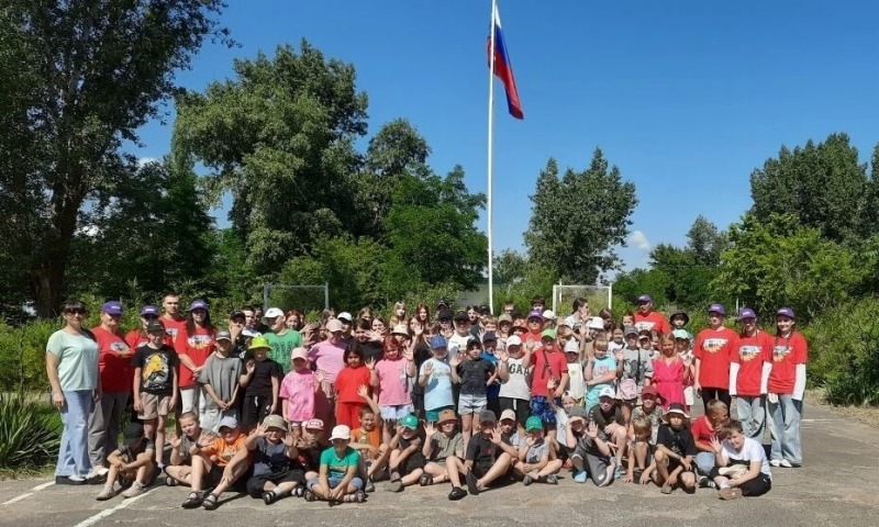 «Сила духа, сила знания, сила единства»: в обливском «Орленке» стартовала первая смена