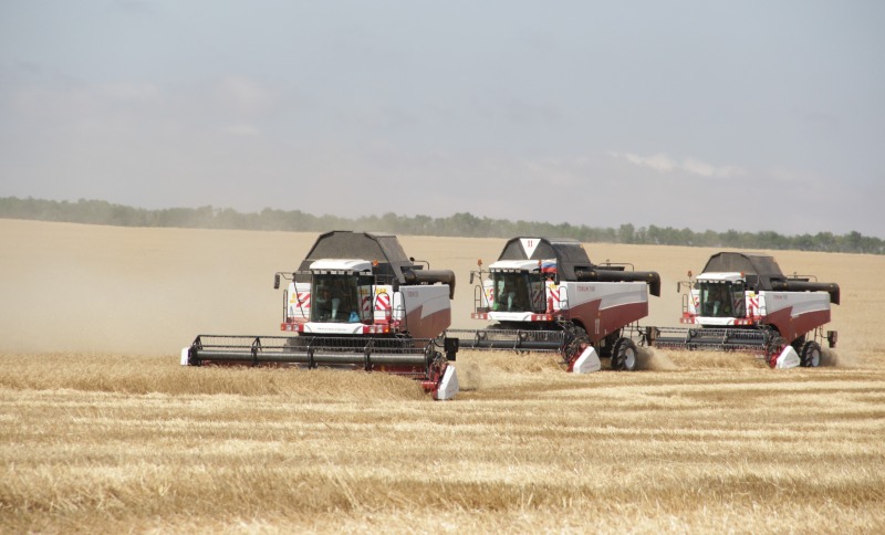 Глава Донского региона прокомментировал  ситуацию с ГСМ и обозначил приоритеты АПК накануне уборочной страды