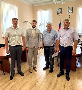 Обливский район посетил заместитель министра