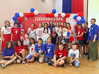 Быть первым - не девиз, а  образ жизни: обливские школьники провели день в Движении