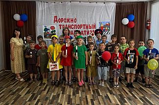 Безопасный маршрут: юные жители Советского района повторили правила ПДД