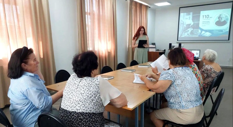Юбилей Анатолия Калинина в Обливской библиотеке отметили чтением его прозы и стихов