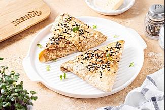 Лаваш с сыром в духовке