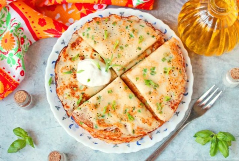 Блины с луком