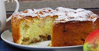 Шарлотка с яблоками