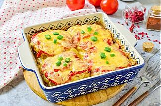 Мясо по-французски с картофелем и помидорами