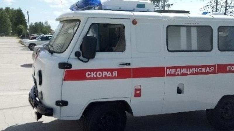 Автопарк Плесецкой больницы пополнился автомобилем скорой помощи