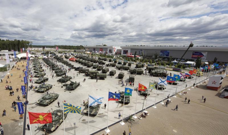 Российская армия в интерьере Форума и Игр-2020