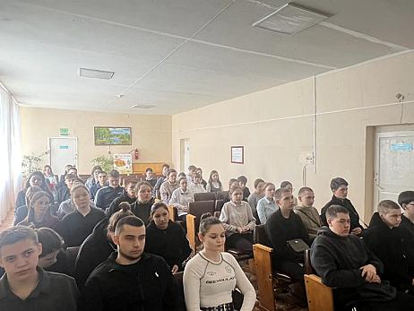 В филиале Каменского техникума промышленных технологий и предпринимательства состоялся просмотр документального фильма «Предательство»