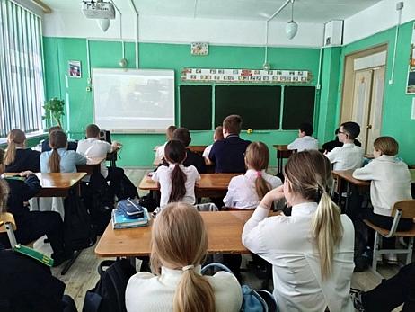 В школах Белинского района продолжается  просмотр документального фильма «Предательство»