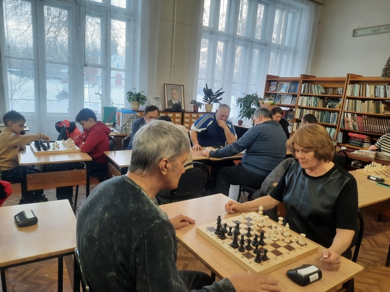 В районной библиотеке прошёл шахматный турнир, организованный  клубом «Гамбит»