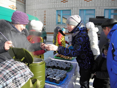 Всем горячего чая!