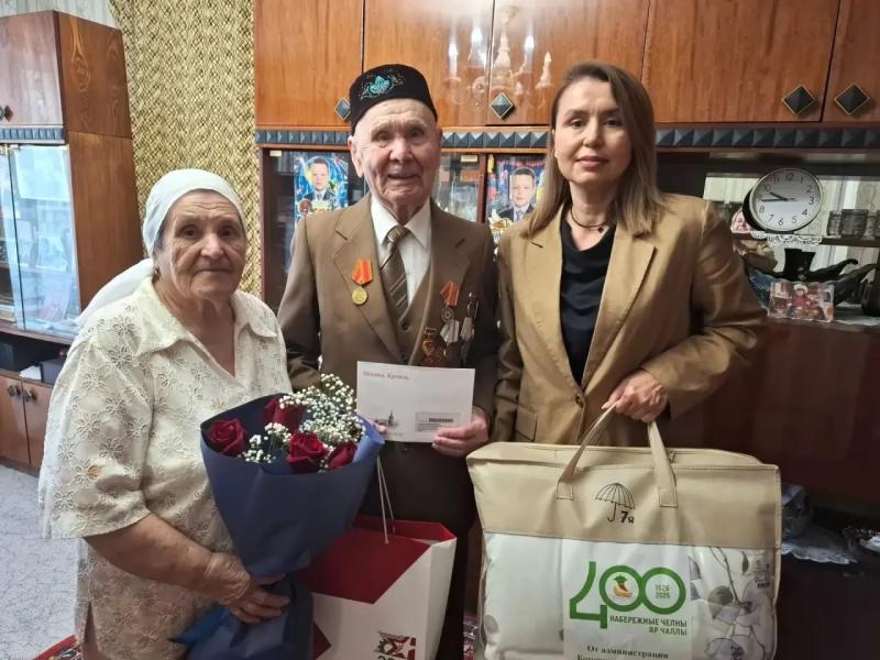 Ветеран Великой Отечественной войны Рубис Вазеевич Сагдеев отмечает 95-летие