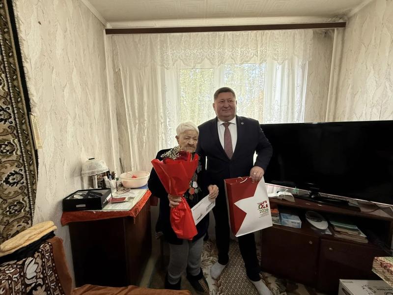 Труженица тыла Хасима Нуриевна Шарипова отмечает 95-летие