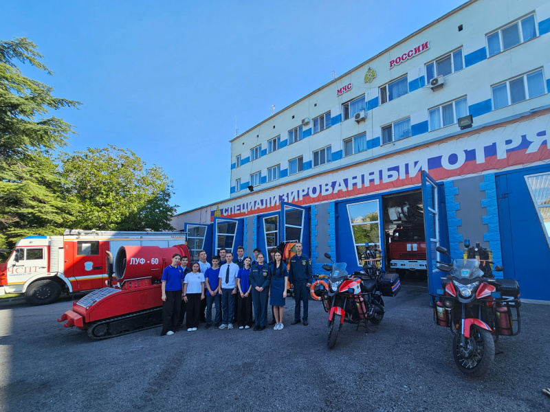 Традиционные профилактические занятия с кадетами пожарно-спасательного профиля