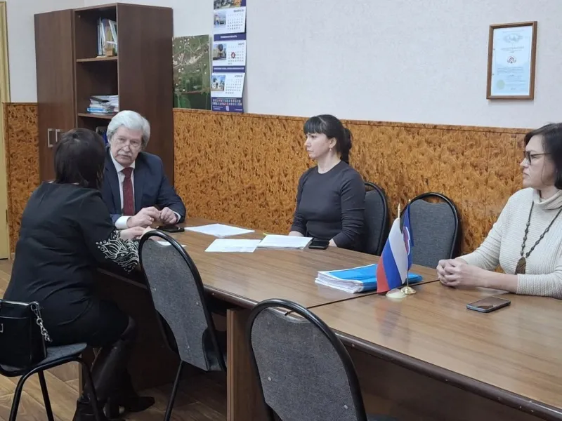 Рабочая встреча главы Кузнецкого района с представителем ООО „Профэстейт“: перспективы развития и господдержка