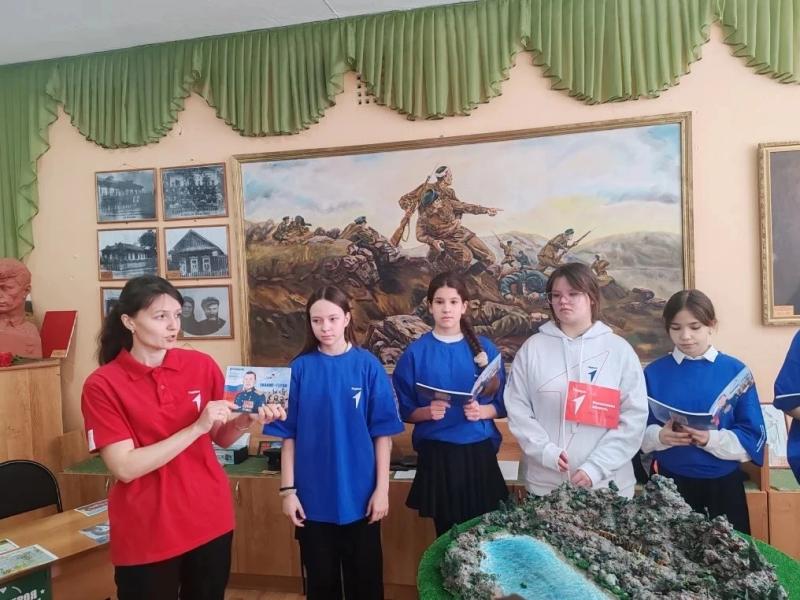 Первые знают СВОих героев