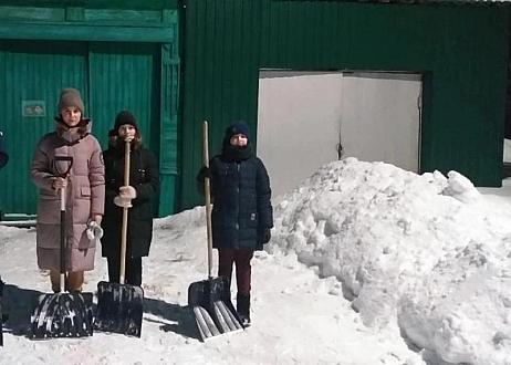 12 добрых дел — 12 лет единства