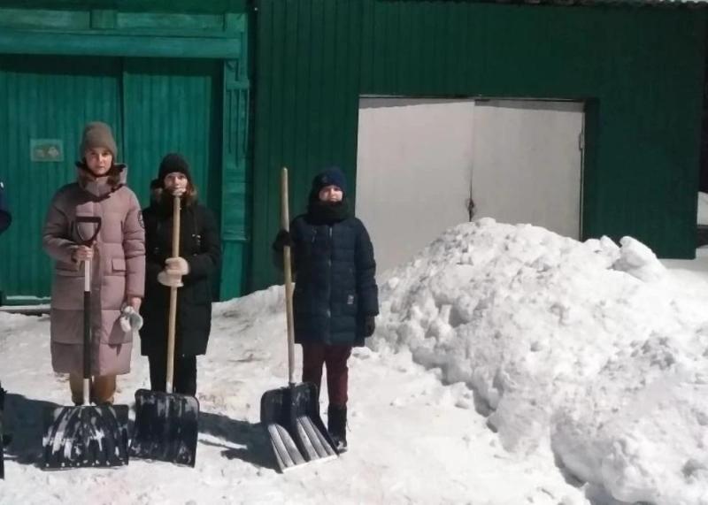 12 добрых дел — 12 лет единства