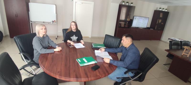 Вопросы поддержки семей с детьми и укрепления кадрового потенциала стали главными темами рабочей встречи, которая прошла на площадке ООО «Кузнецкий технопарк»