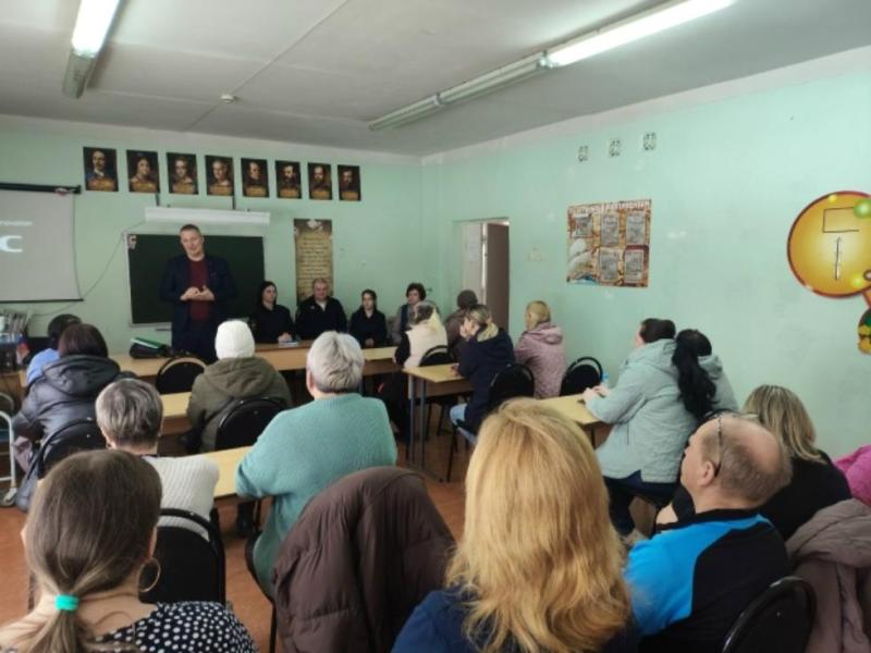 Родительские собрания в школах Кузнецкого района «Обеспечение безопасности детей - забота взрослых»