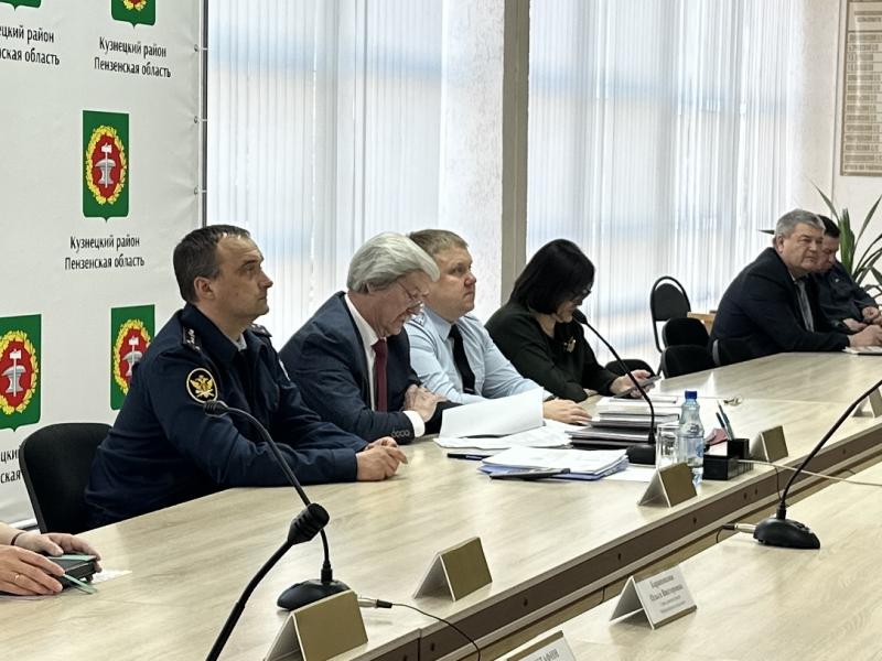 Под председательством главы Кузнецкого района проведено  заседание антинаркотической комиссии