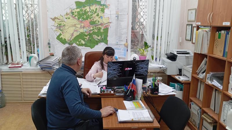 Консультации и предоставление земельных участков в Кузнецком районе