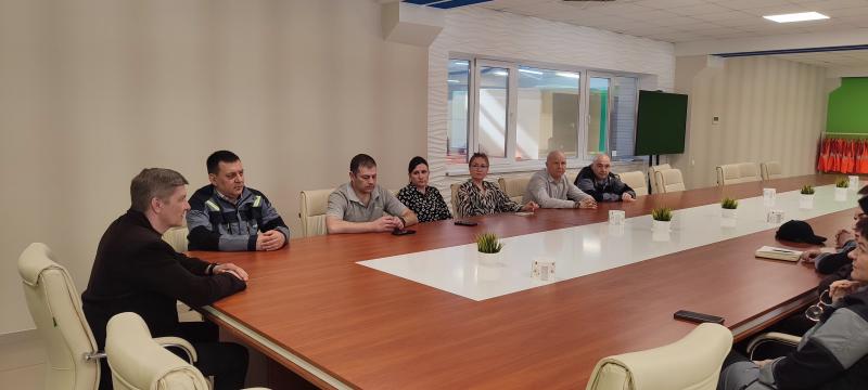 Виктор Агафонов проводит встречи с коллективами кузнецких предприятий