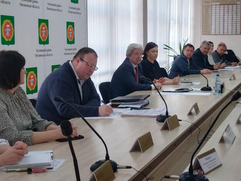 Валерий Костин обсудил вопросы благоустройства населенных пунктов