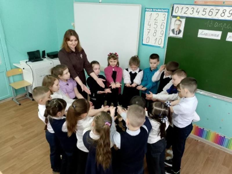 Традиционная весенняя Неделя психологии стартовала в образовательных учреждениях Кузнецкого района