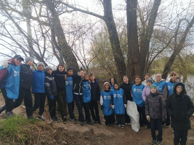 В образовательных учреждениях Кузнецкого района  продолжается месячник по благоустройству