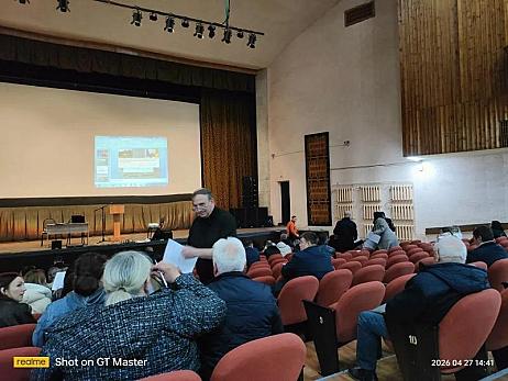 10 работников культуры Кузнецкого района прошли обучение по ГО