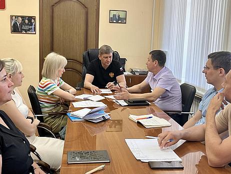 Виктор Агафонов провел заседание штаба по развитию экономики города