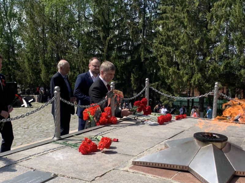 Торжественный митинг, посвященный 81-й годовщине Великой Победы, прошел в Кузнецке