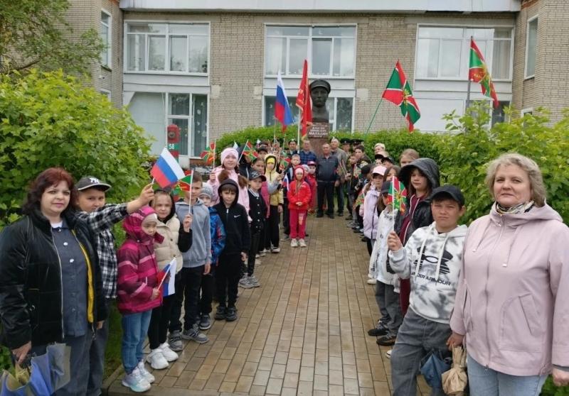 День пограничника в Махалино