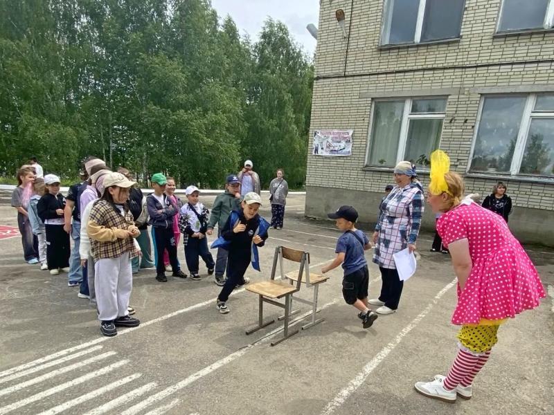 Летняя радуга книжных развлечений