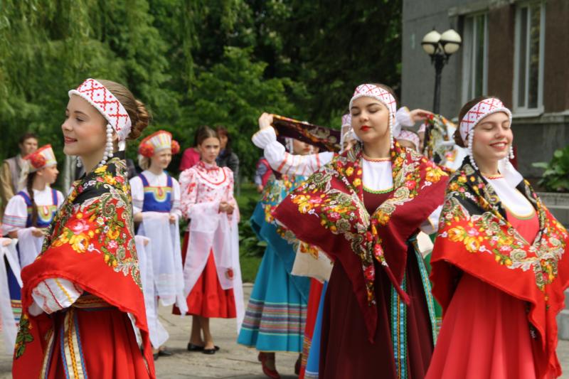 В ДЕНЬ РОЖДЕНИЯ ГОРОДА БЫЛО ВЕСЕЛО И ЗАДОРНО